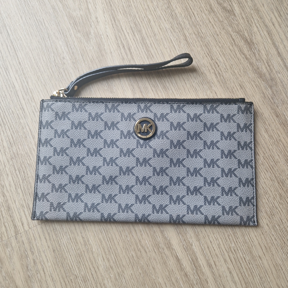 Michael Kors Gray Wristlet